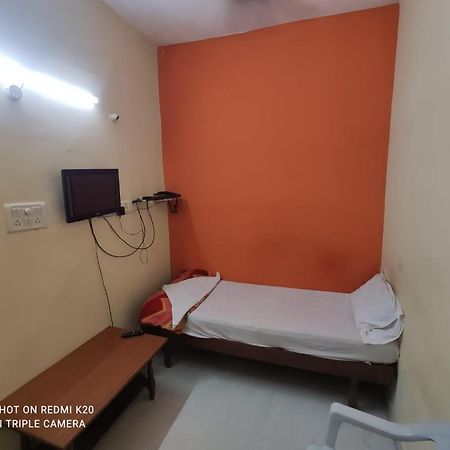 Hotel Sai Nivas Residency Hyderabad Luaran gambar